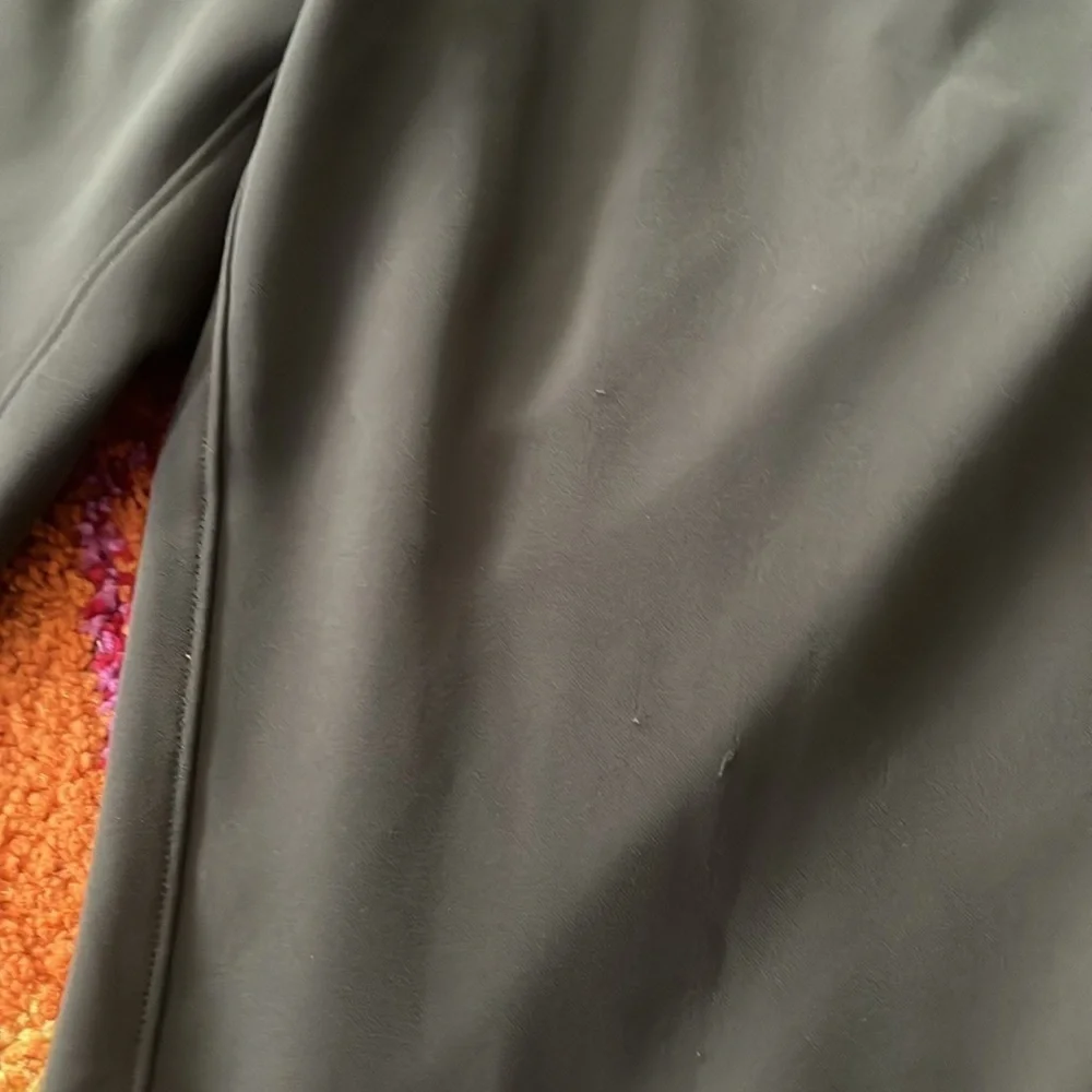 LULULEMON ATHLETICA ON THE FLY JOGGER PANTS SIZE 6